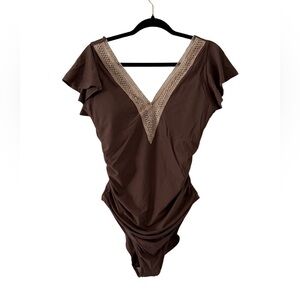 New Swimsuit / Brown V-Neck One-Piece Swimsuit